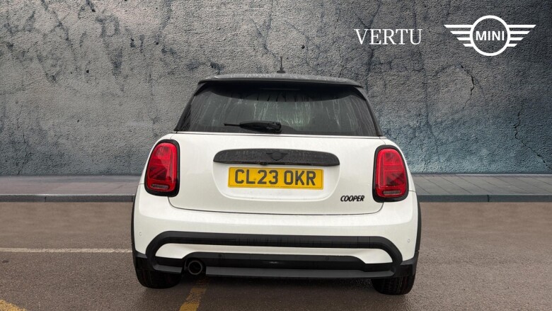 MINI Hatchback 1.5 Cooper Exclusive Premium 3dr Auto Petrol Hatchback